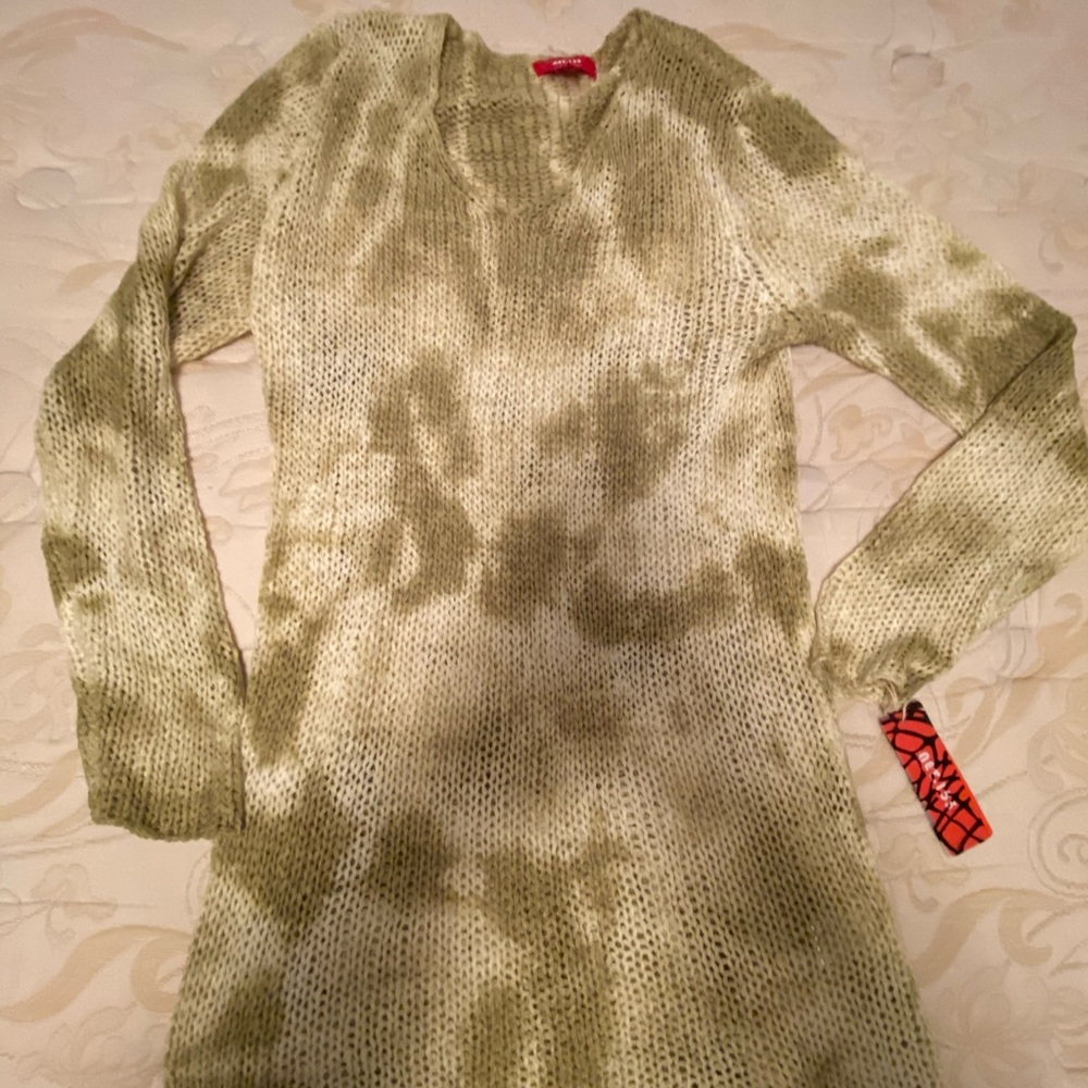 NWT cableknit sweater